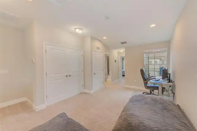 Listing Photo 18