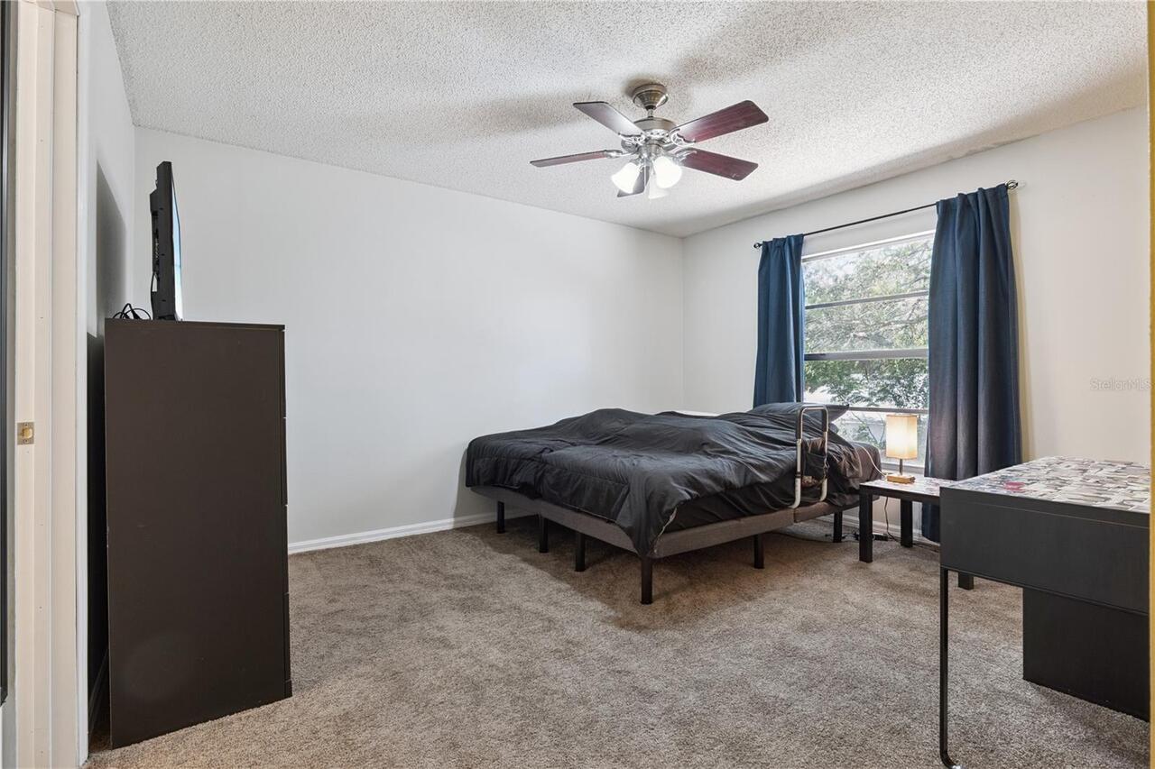 Listing Photo 19