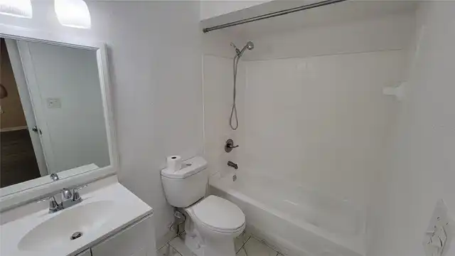 Listing Photo 22