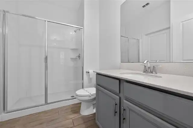 Listing Photo 18