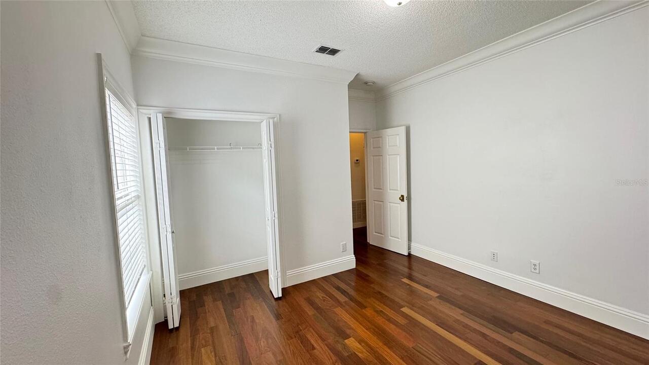 Listing Photo 24