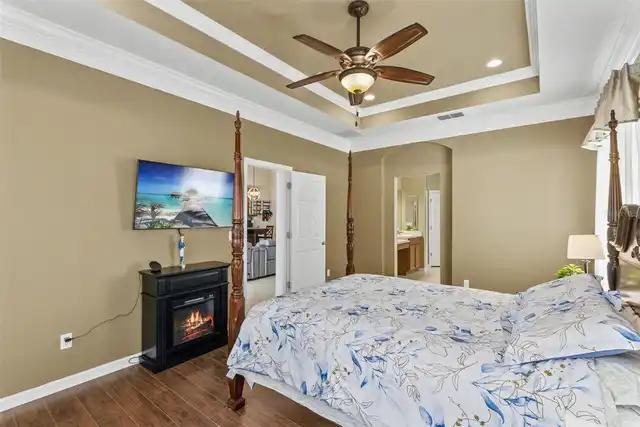 Listing Photo 15
