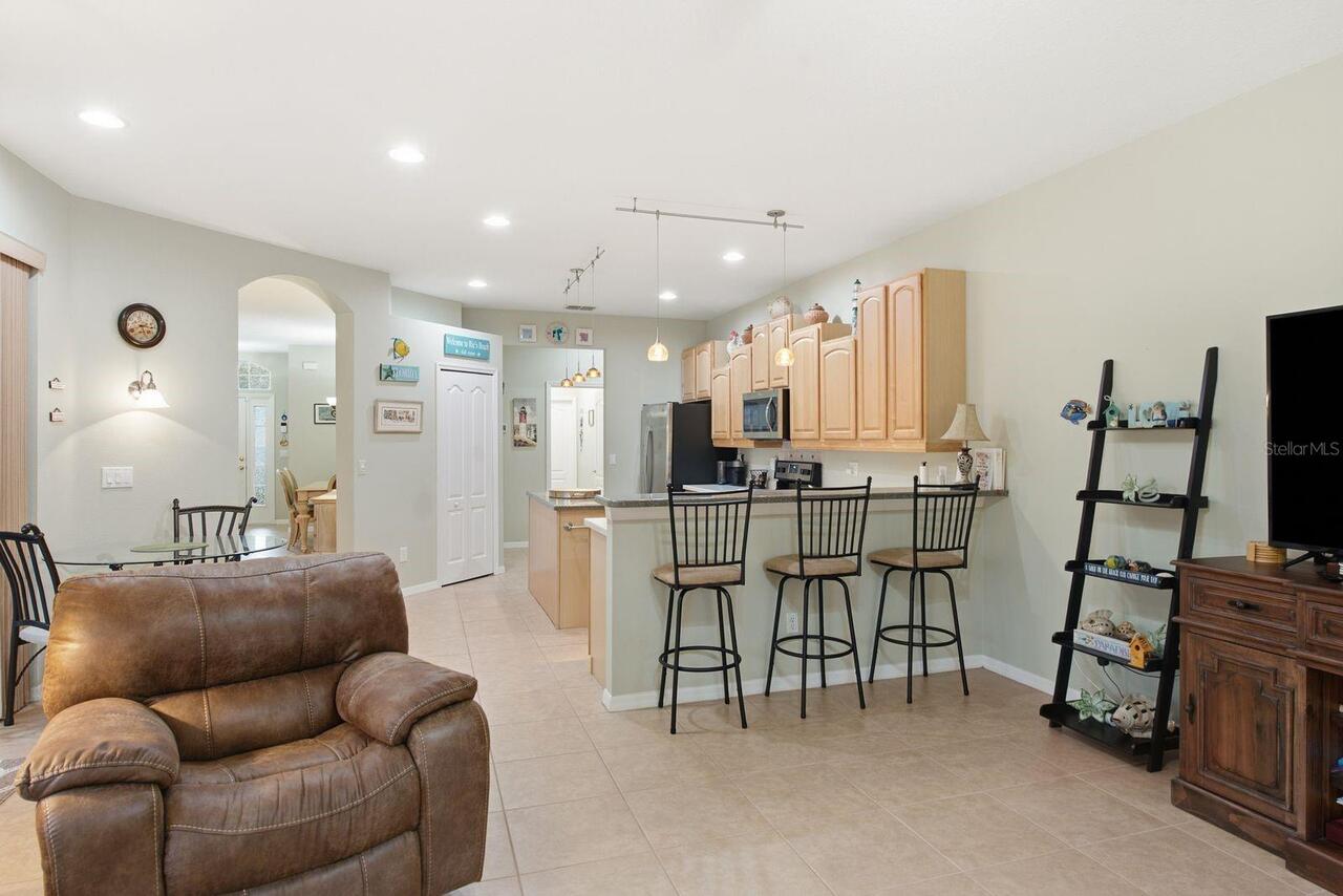 Listing Photo 16