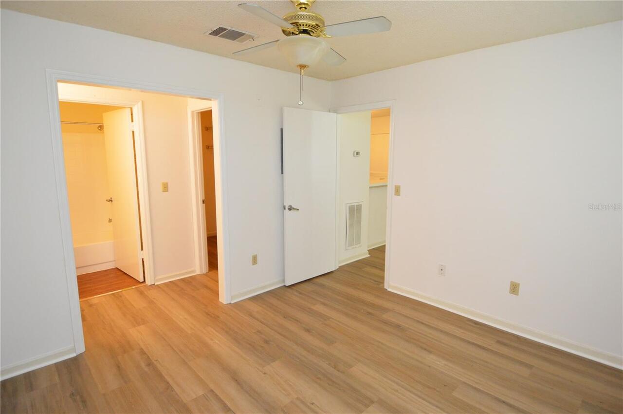 Listing Photo 39