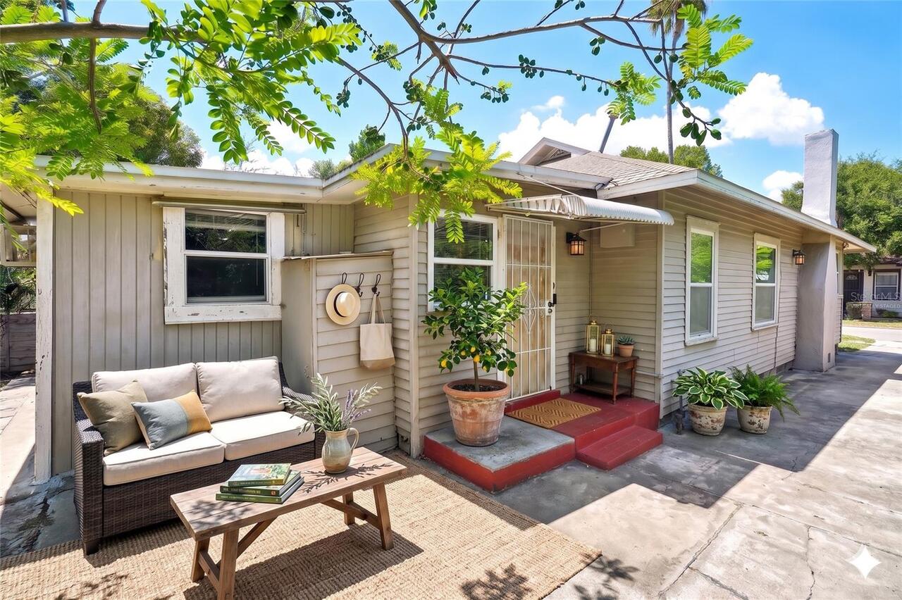 Listing Photo 11
