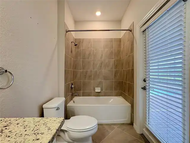 Listing Photo 28