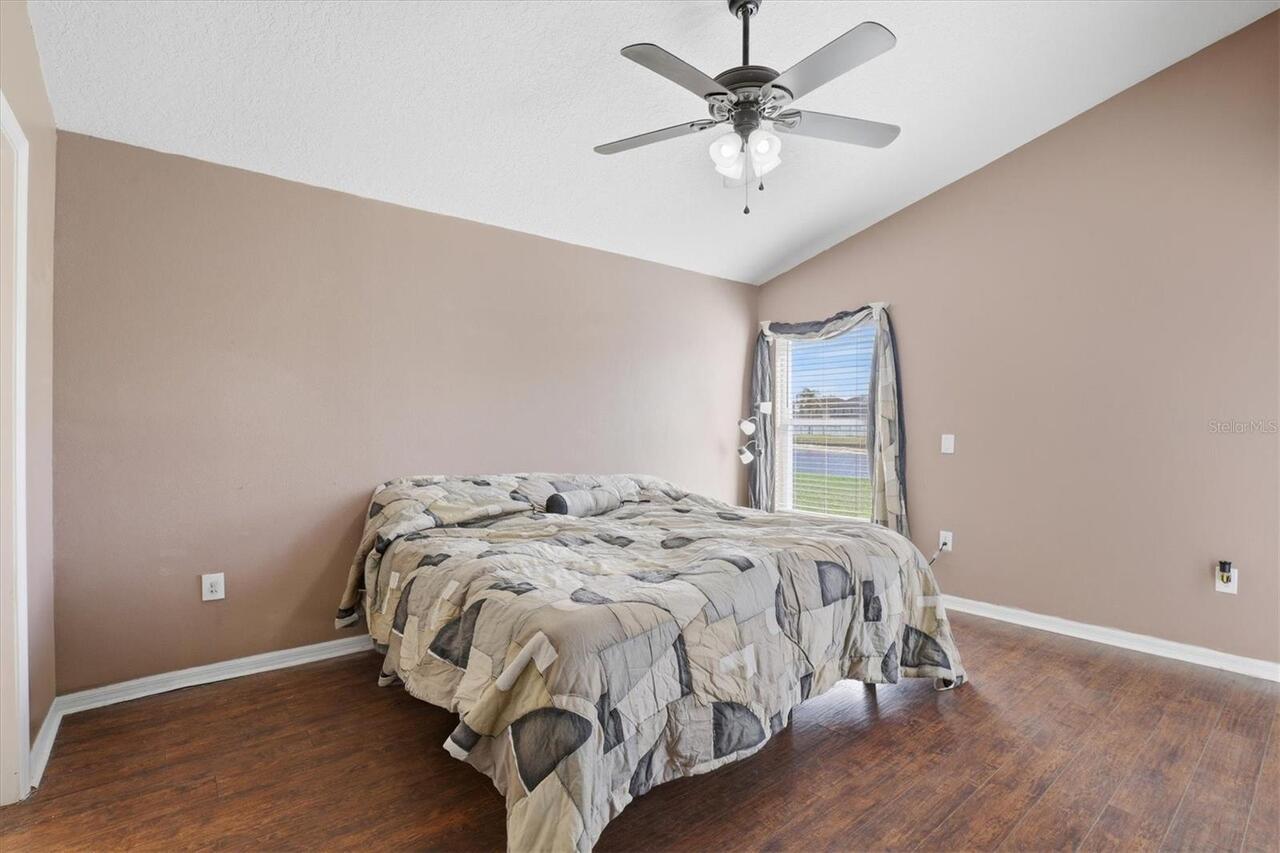 Listing Photo 22