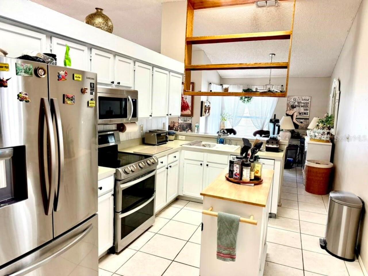Listing Photo 9