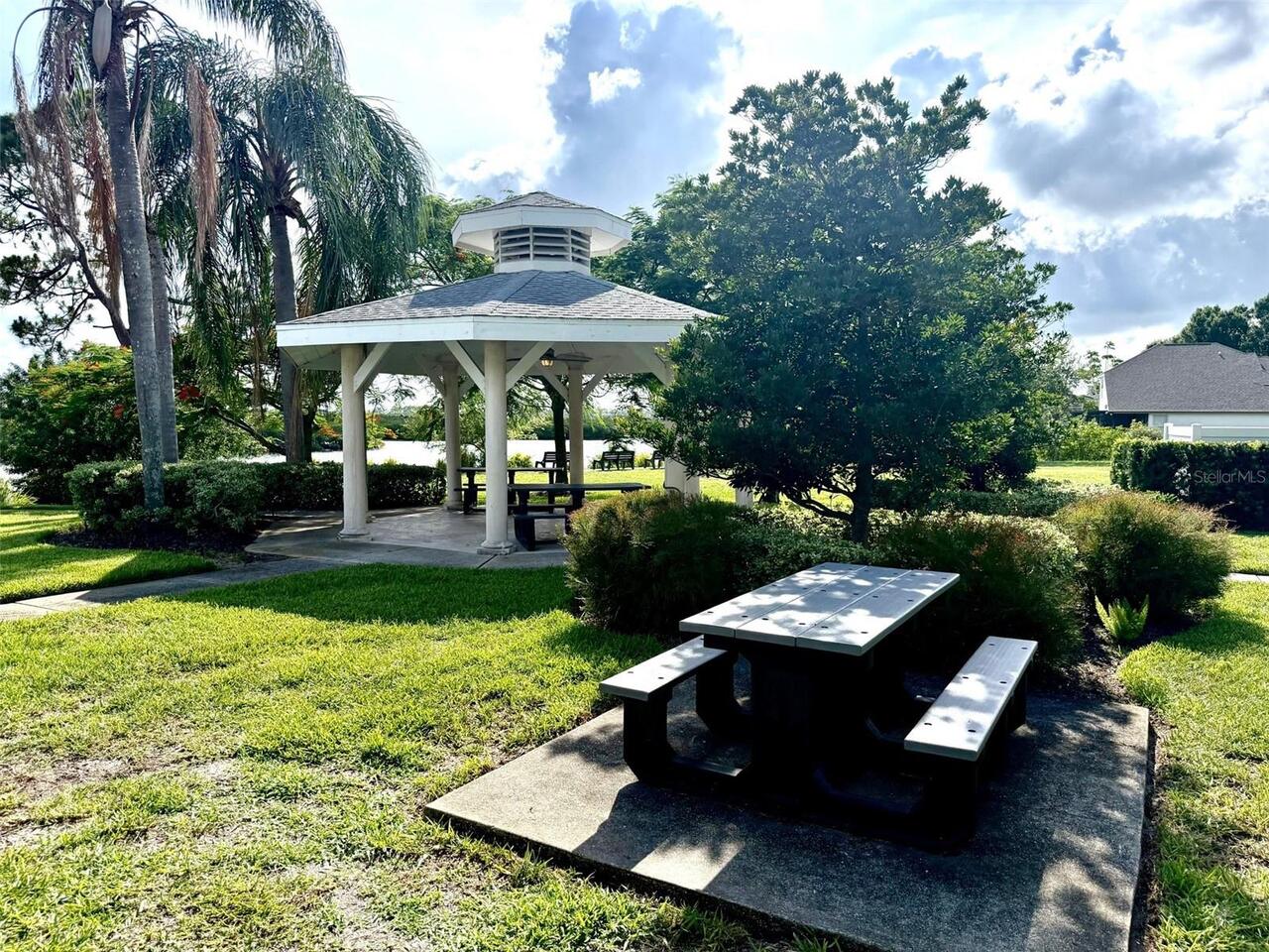 Listing Photo 24