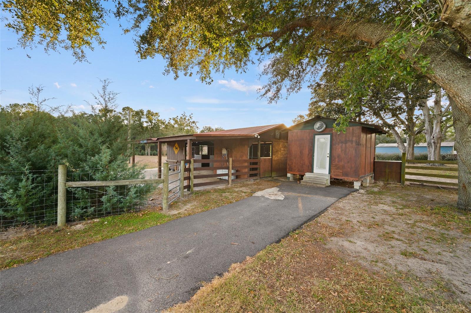 Listing Photo 17