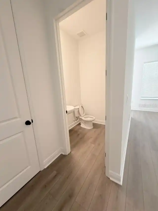 Listing Photo 12
