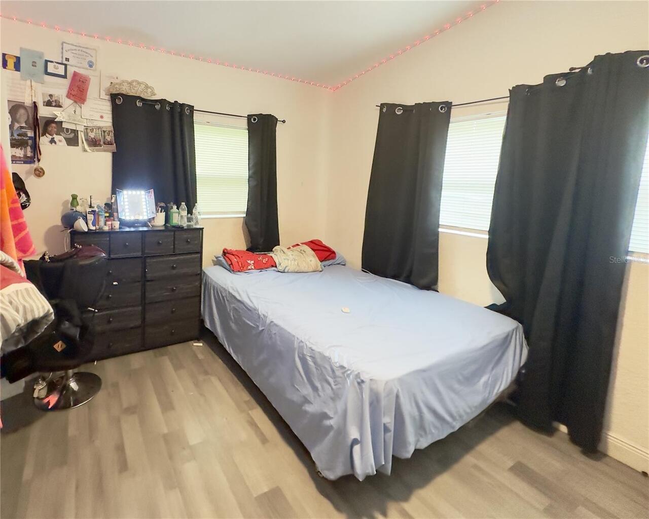 Listing Photo 14