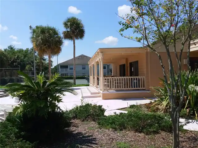 Listing Photo 18