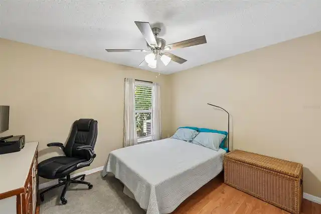 Listing Photo 19