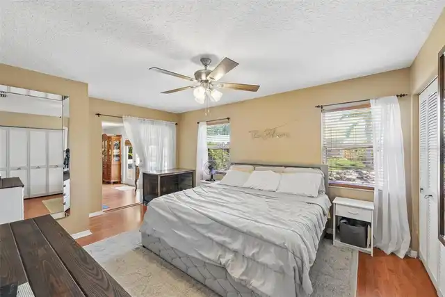 Listing Photo 22