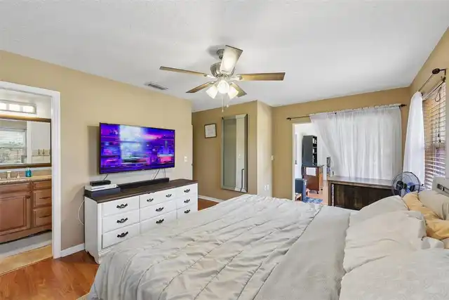 Listing Photo 23