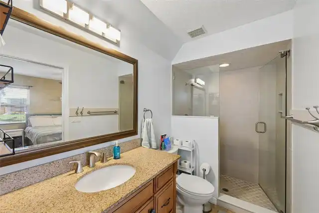 Listing Photo 24