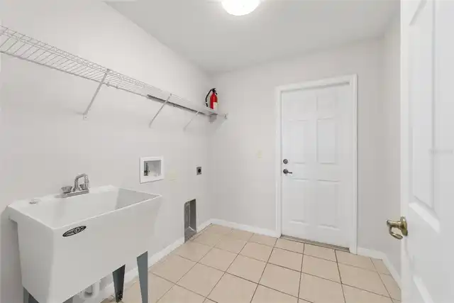 Listing Photo 15