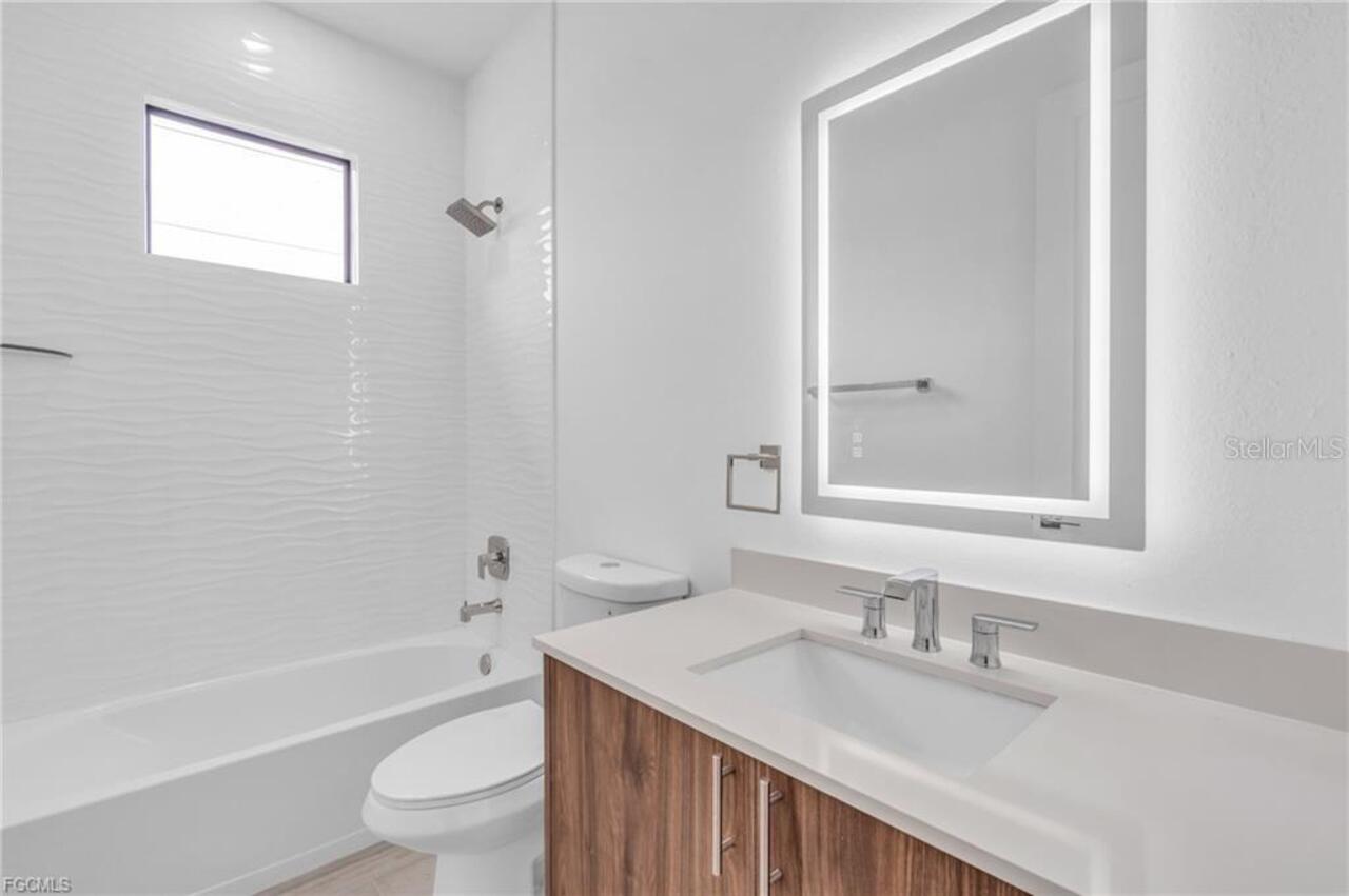Listing Photo 19