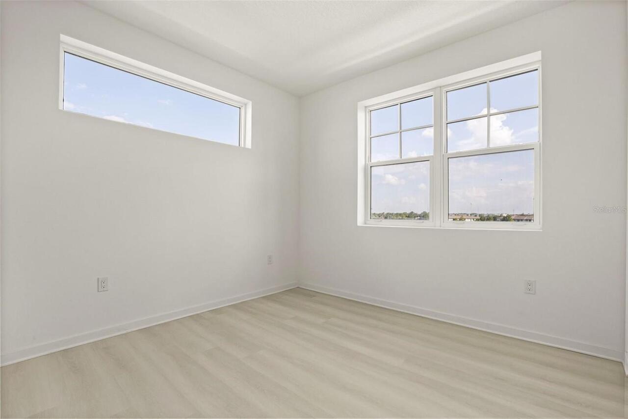 Listing Photo 20