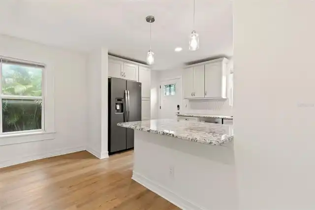 Listing Photo 17