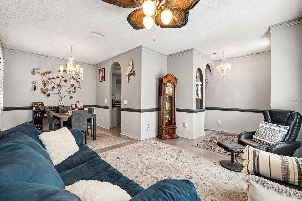 Listing Photo 6