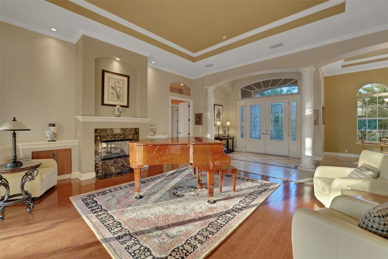 Listing Photo 8