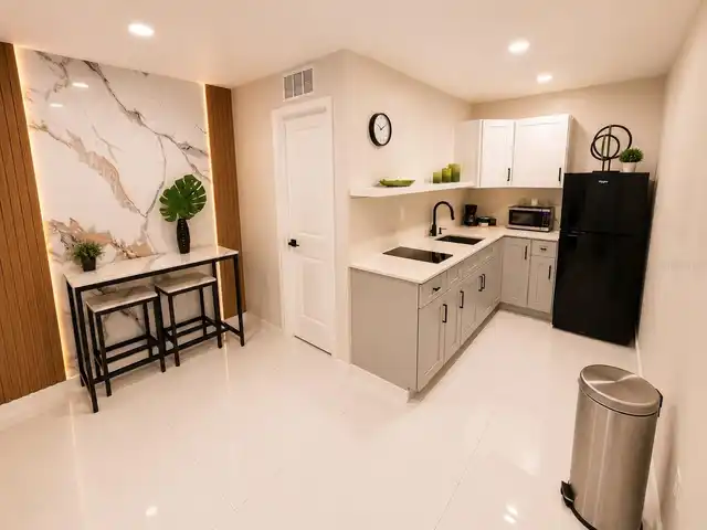 Listing Photo 28