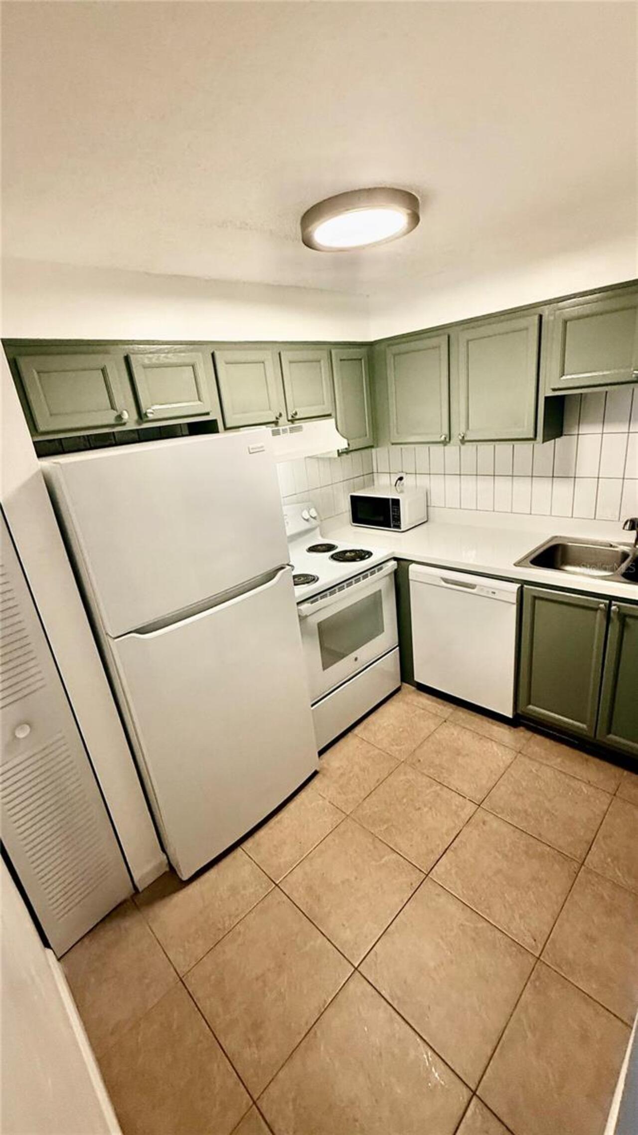 Listing Photo 20