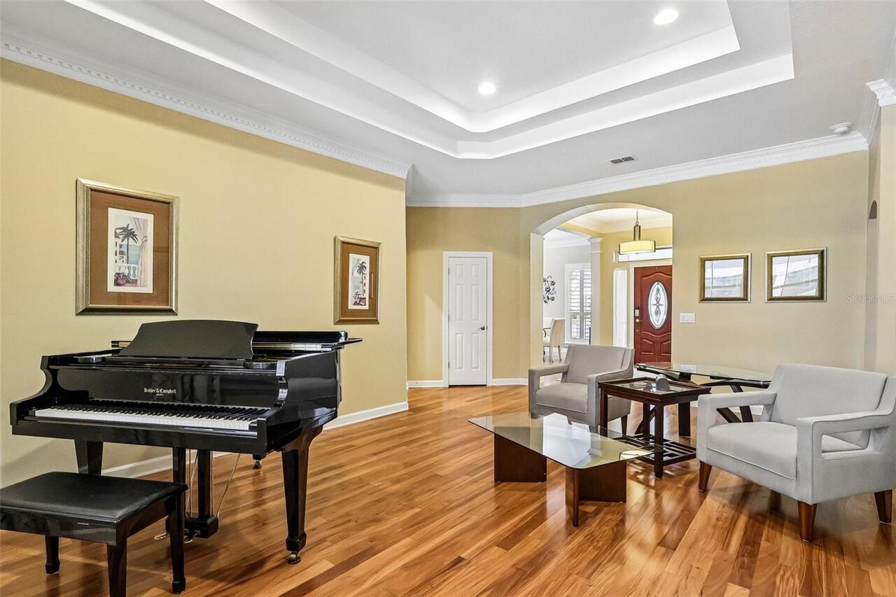Listing Photo 10