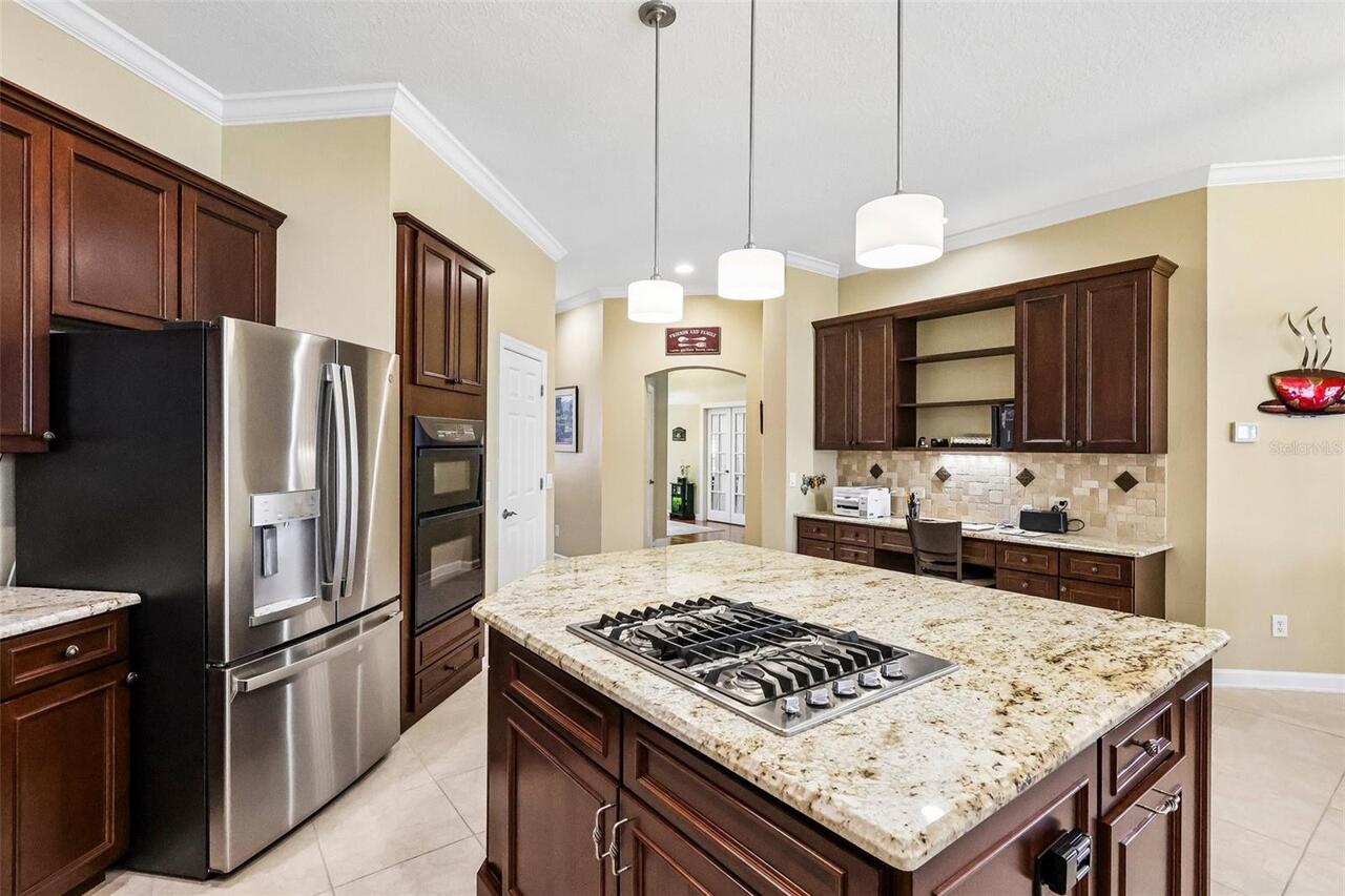 Listing Photo 18