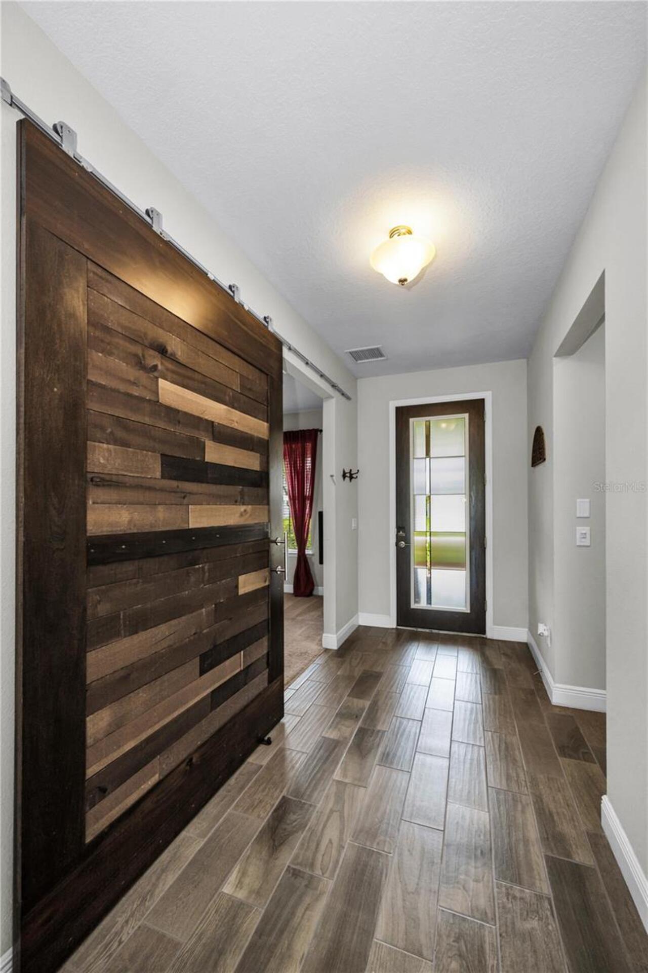 Listing Photo 15