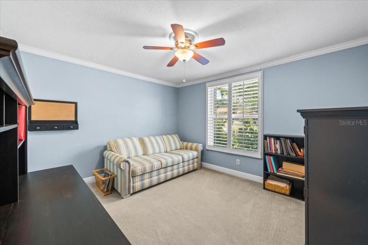 Listing Photo 32