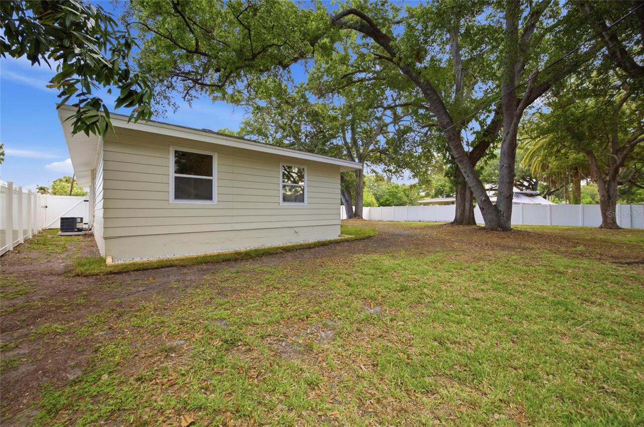 Listing Photo 23