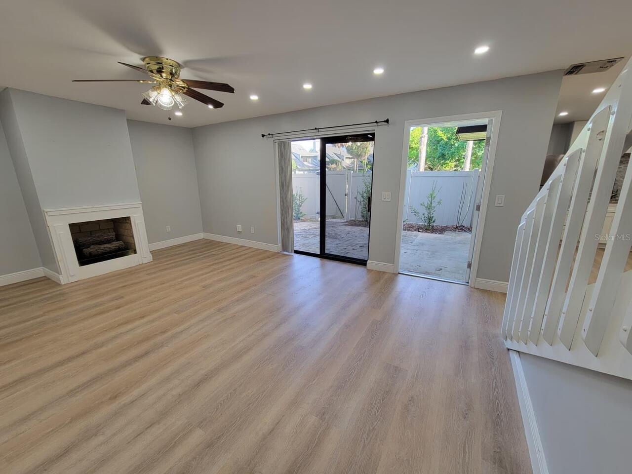 Listing Photo 10
