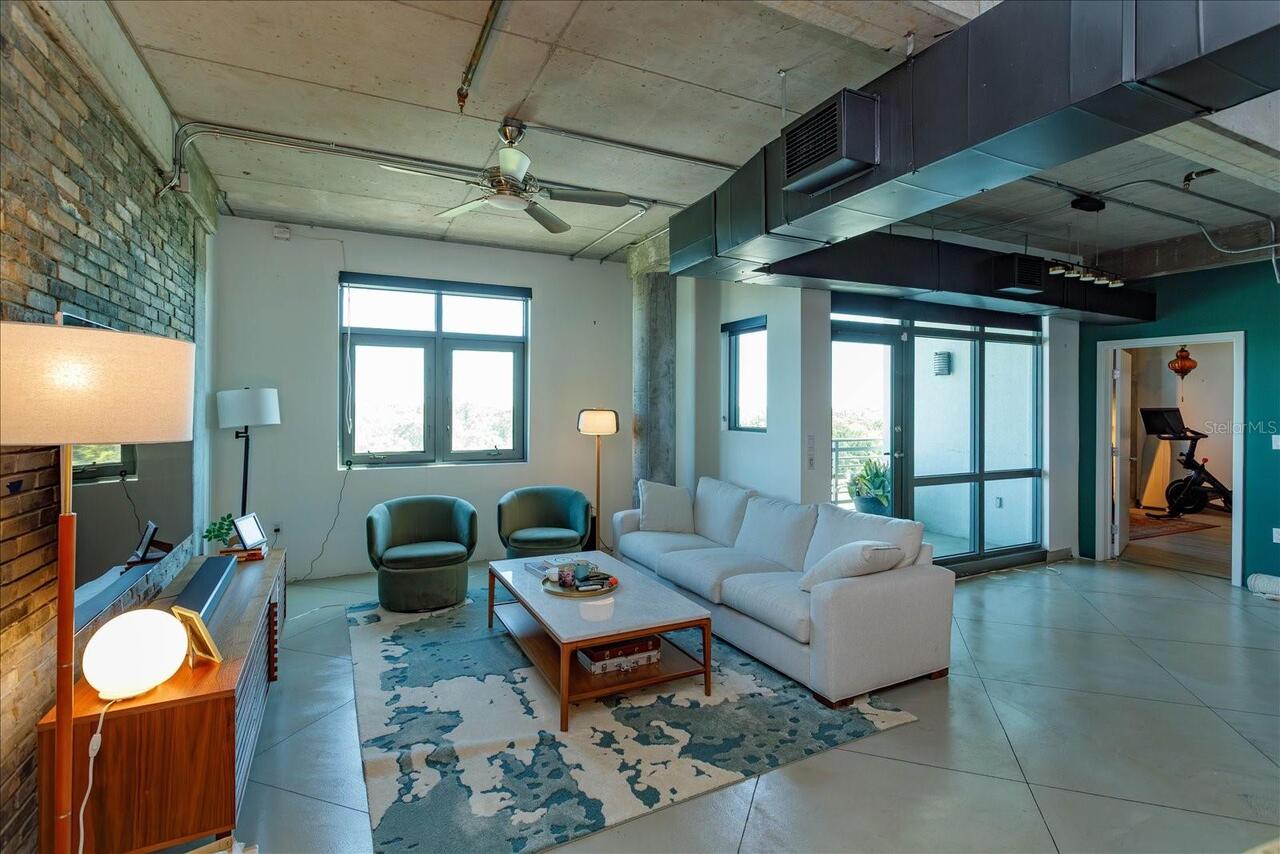Listing Photo 10