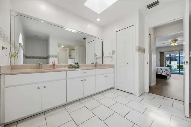Listing Photo 34