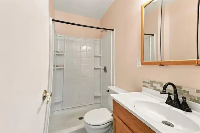Listing Photo 19