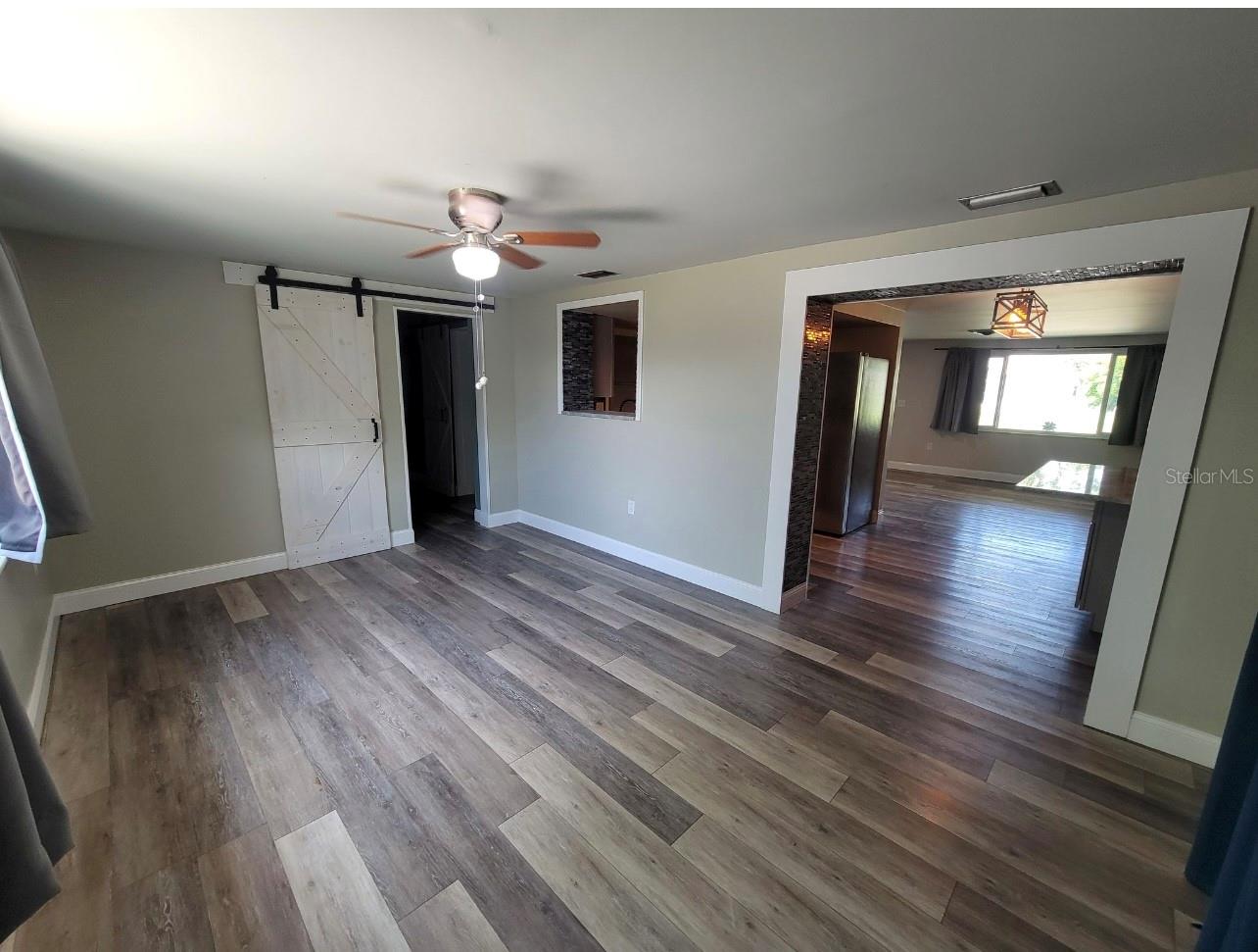 Listing Photo 16