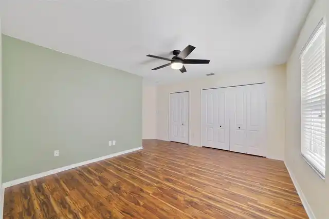 Listing Photo 22