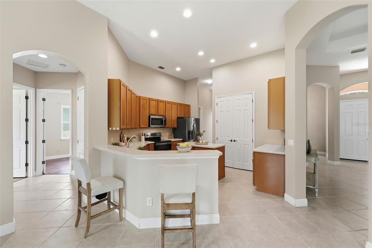 Listing Photo 11