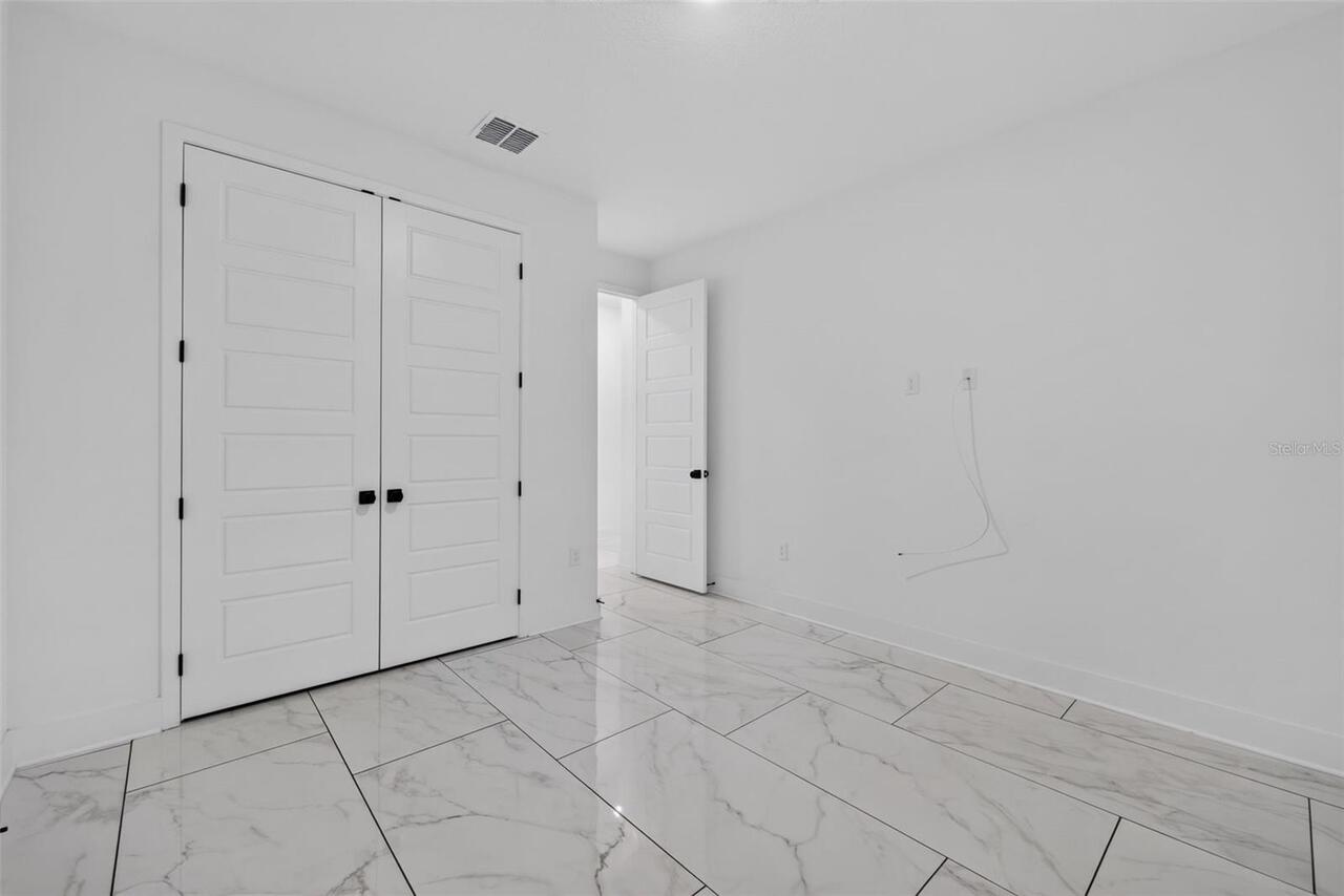 Listing Photo 37