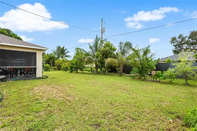 Listing Photo 17