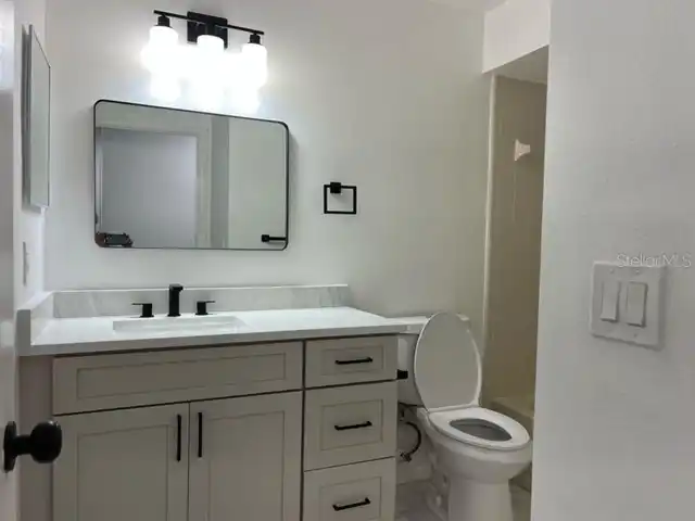Listing Photo 9