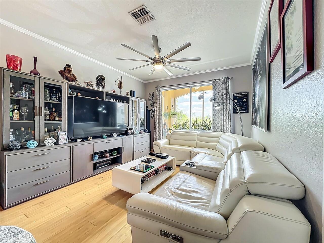 Listing Photo 32