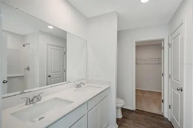 Listing Photo 7
