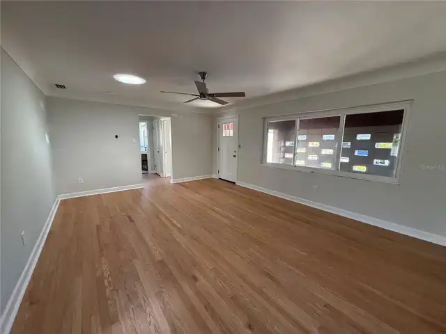Listing Photo 6
