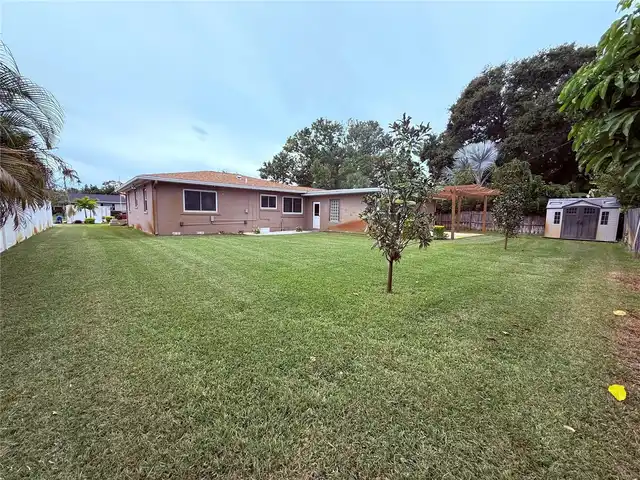 Listing Photo 28