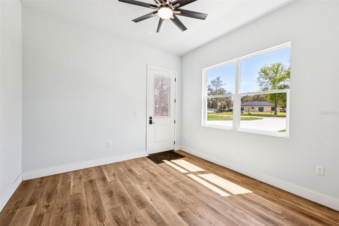 Listing Photo 27