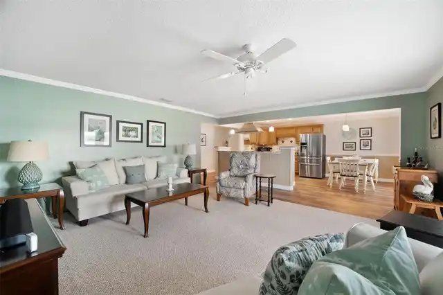 Listing Photo 14